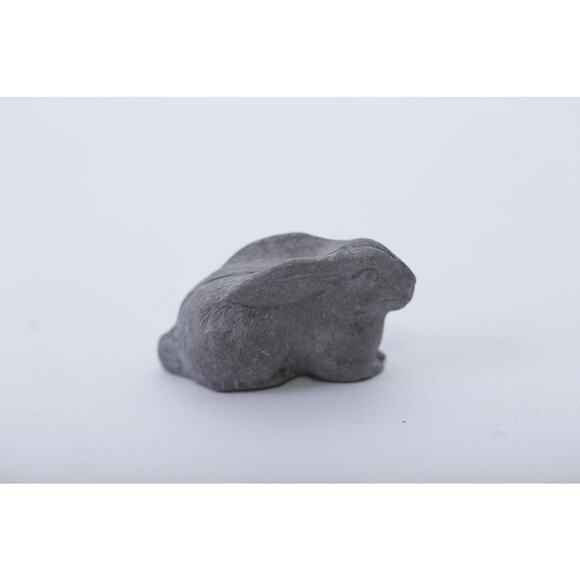 Laying Down, Loaf, Bunny, Pewter, Statue, Miniature, Game Piece, Statuette, Vint - Picture 1 of 3